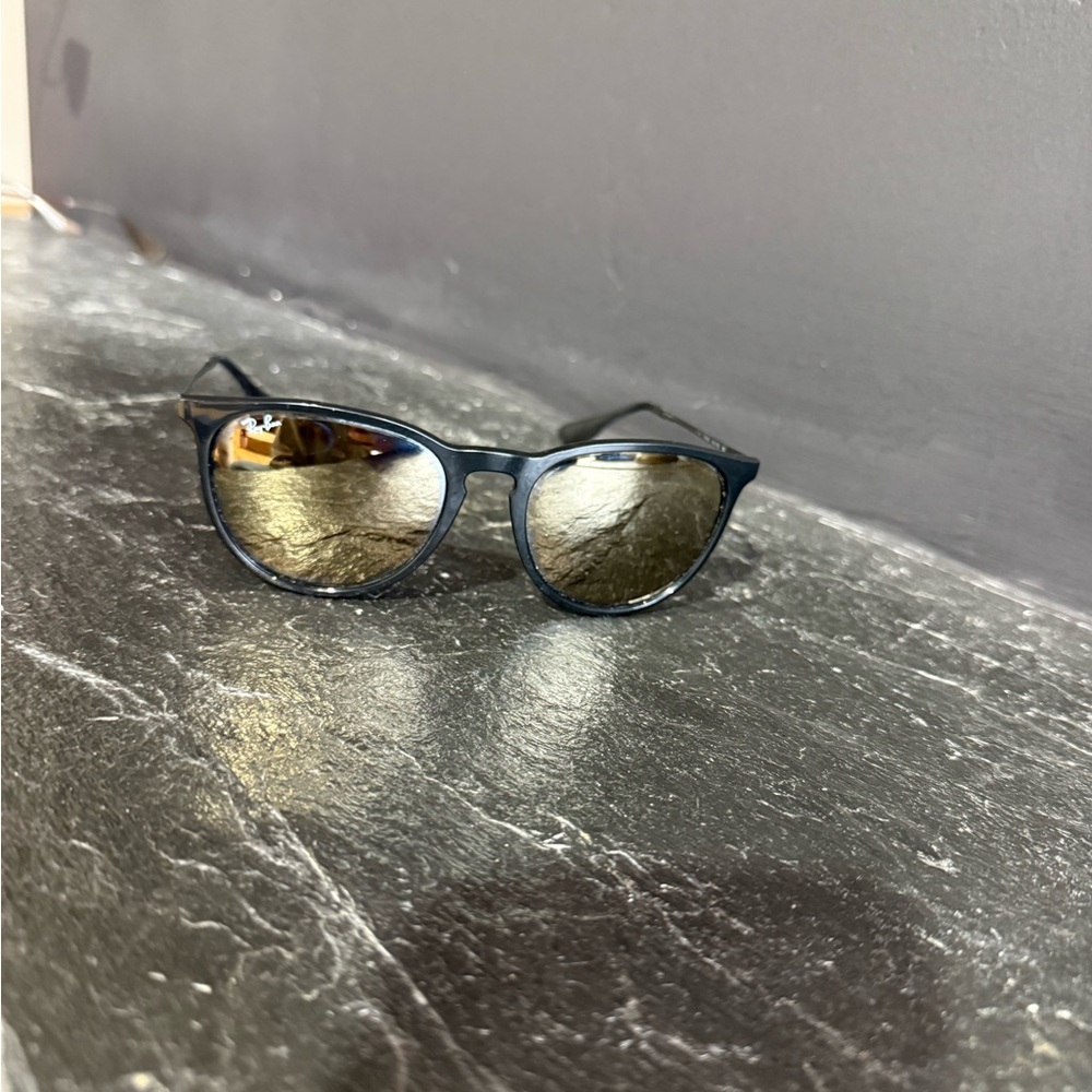Stylish Black Sunglasses